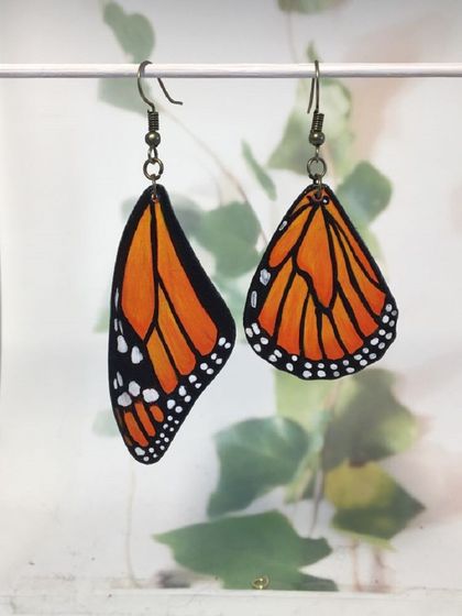 GORGEOUS INNER AND OUTER MONARCH BUTTERFLY WING EARRINGS